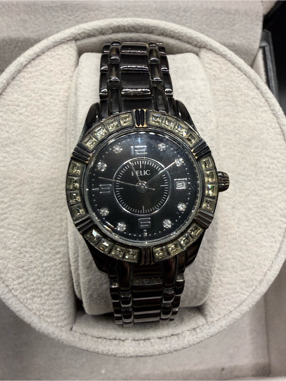 Relic Womens Black Crystal Watch ZR11821 Black Dial Date 27.3mm 5.91in Bracelet